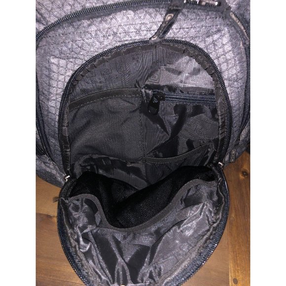 OGIO GRAPHITE GAMBIT LAPTOP CARRY ON  BACKPACK - Picture 14 of 15